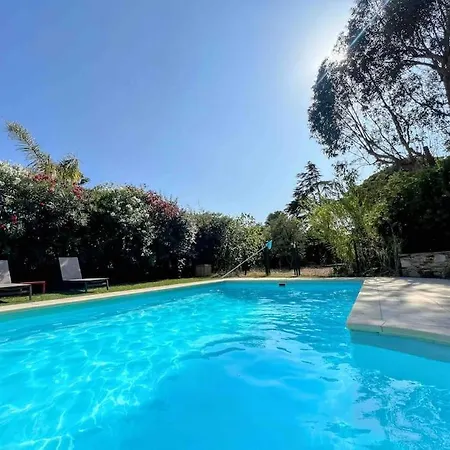 Villa Grand Mas Provencal, A 200m, Parking Prive Ferme, Piscine Chauffee Sainte-Maxime