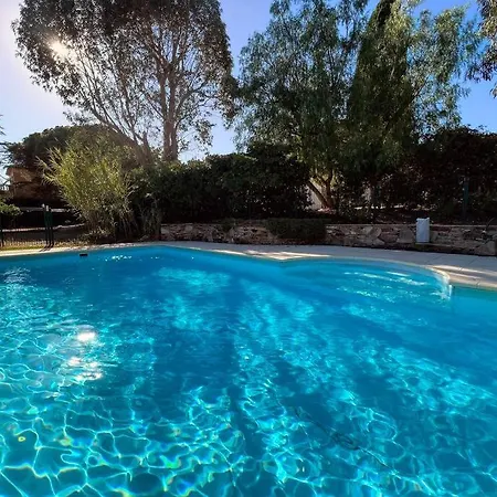 Grand Mas Provencal, A 200m, Parking Prive Ferme, Piscine Chauffee Villa