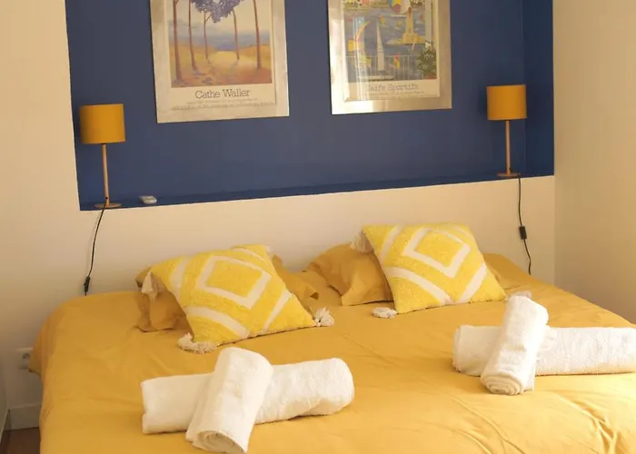 Villa Grand Mas Provencal, A 200m, Parking Prive Ferme, Piscine Chauffee